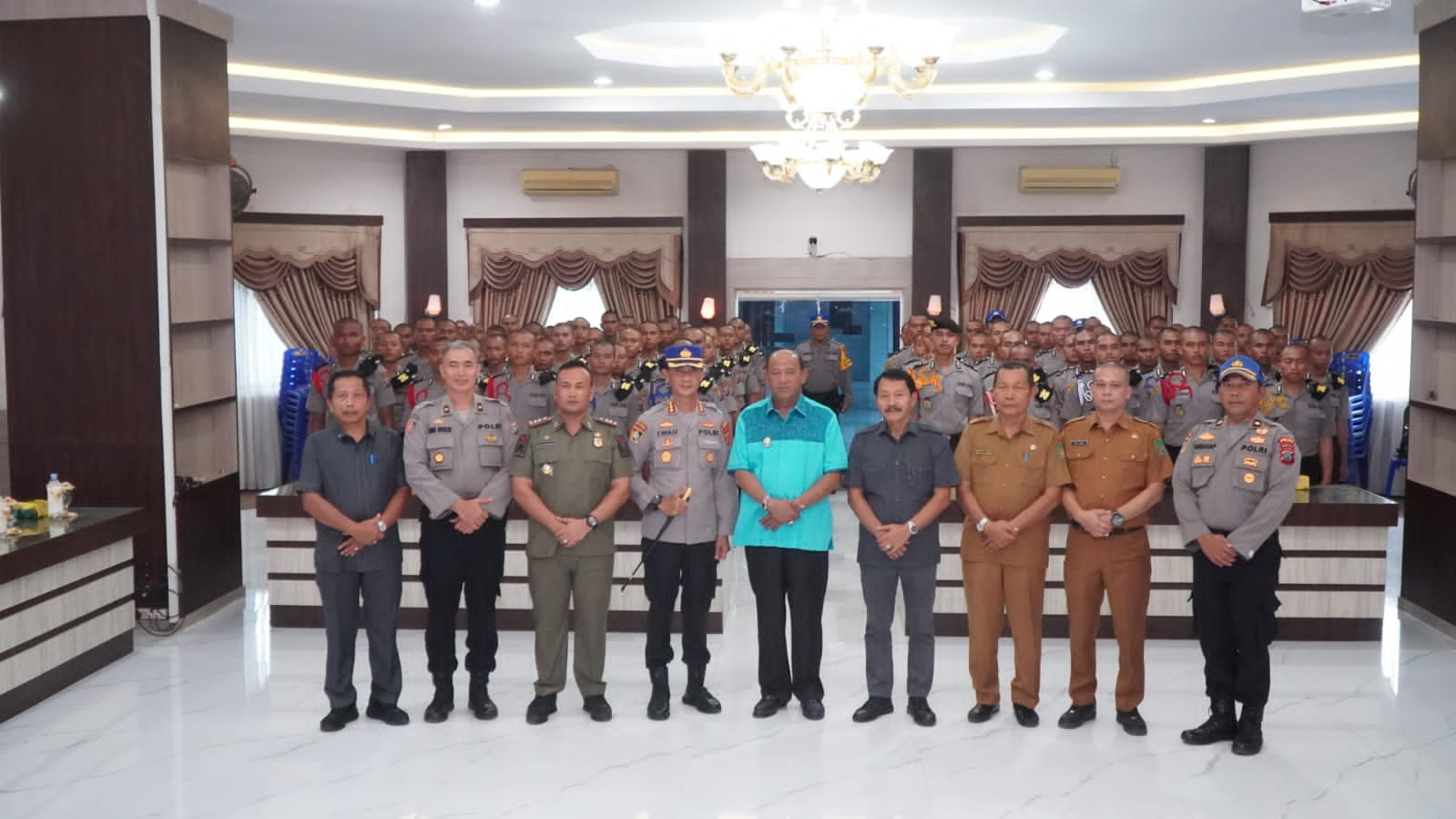 plt-bupati-langkat-hadiri-kohesi-sosial-siswa-diktukba-polri-gel-ii-ta-2023