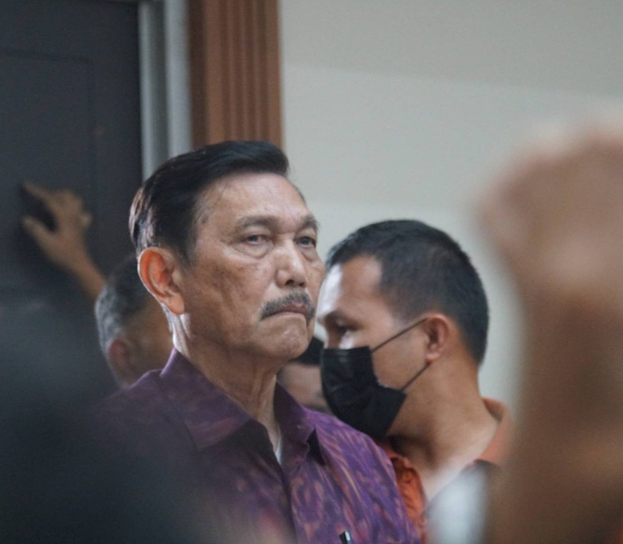 luhut-pandjaitan-mundur-dari-kabinet,-jubir-jodi-mahardi-ungkap-ini