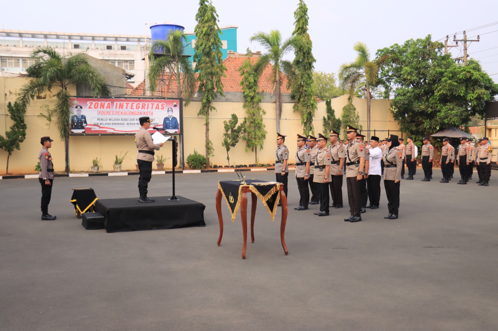 kapolres-pekalongan-kota-pimpin-upacara-sertijab-sejumlah-pejabat-utama-polres