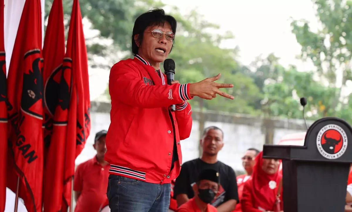 adian-napitupulu-tidak-setuju-jabar-dianggap-lumbung-suara-prabowo-subianto