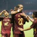 sepasang-gol-yuran-fernandes-bawa-psm-makassar-unggul-2-0-atas-hougang-united-di-babak-pertama