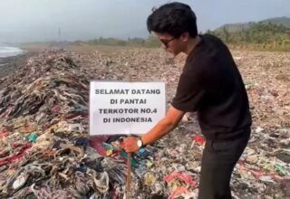 Karang Taruna Ancam Tuntut Pandawara Group Usai Pantainya Disebut Terkotor Ke-4, Susi Pudjiastuti: Ya Ampuuunnnn