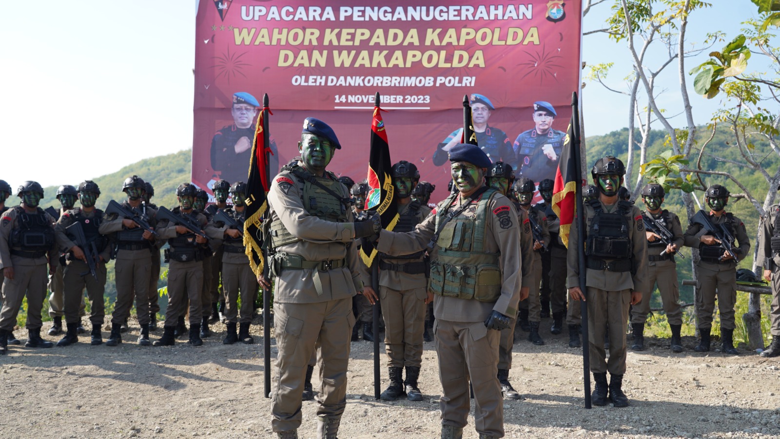 jadi-warga-kehormatan-korps-brimob,-kapolda-sulbar:-ini-anugrah-sekaligus-tantangan-untuk-kami