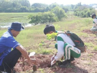 DPRKPLH Kab.Tala Gelar Aksi Tanam Pohon Dalam Rangka Harjad Tala Ke-58