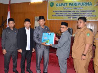 rapat-paripurna-penyampaian-nota-keuangan-rancangan-apbd-t.a-2024