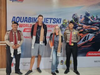 polda-sumut-hadirkan-polisi-pariwisata-aktif-berbahasa-inggris-dalam-aquabike-jetski-world-championship