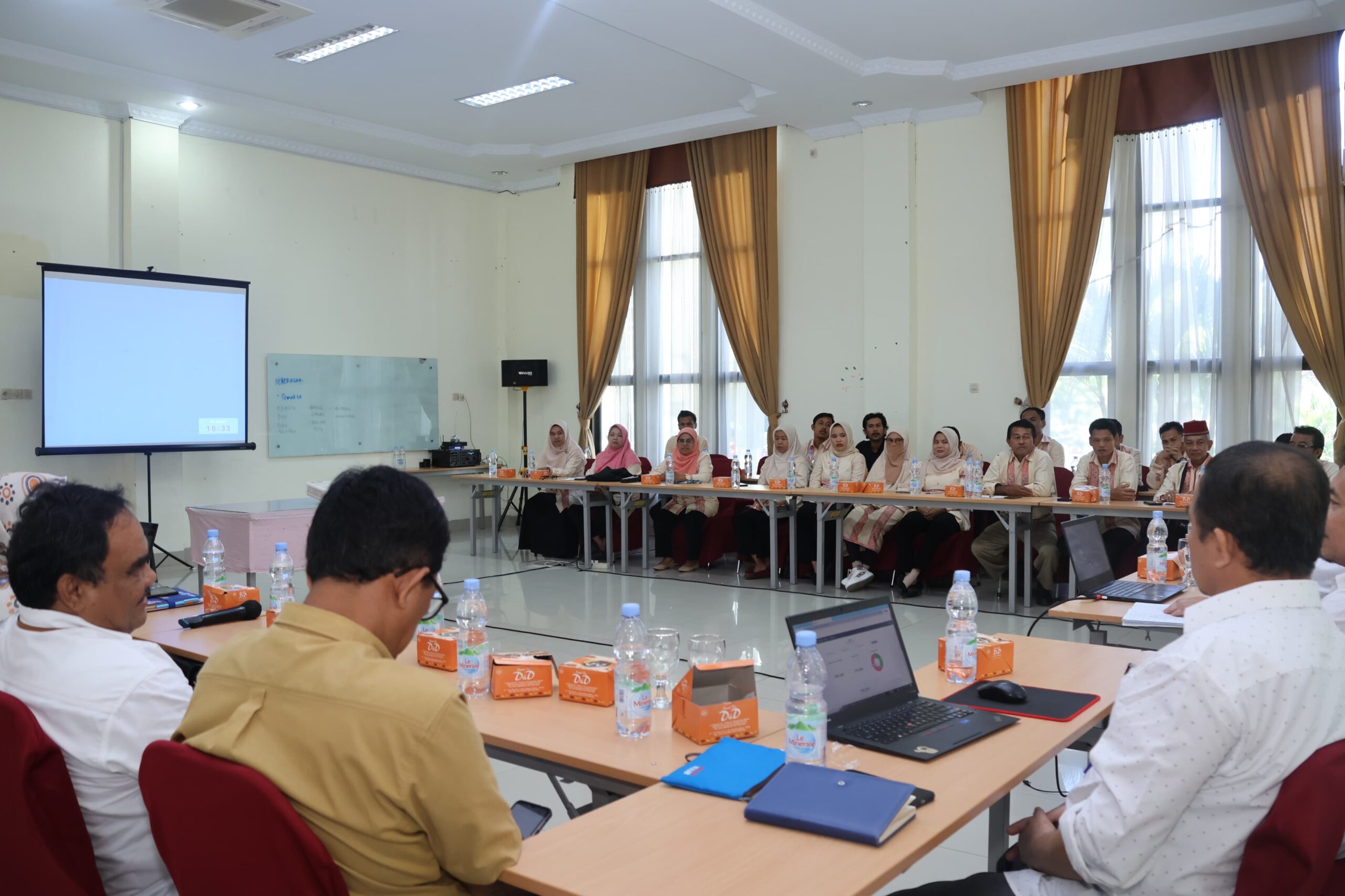 tingkatkan-mutu-pendidikan-anak-usia-dini,-bunda-paud-tapsel-hadiri-rakor-bersama-bpmp-sumut