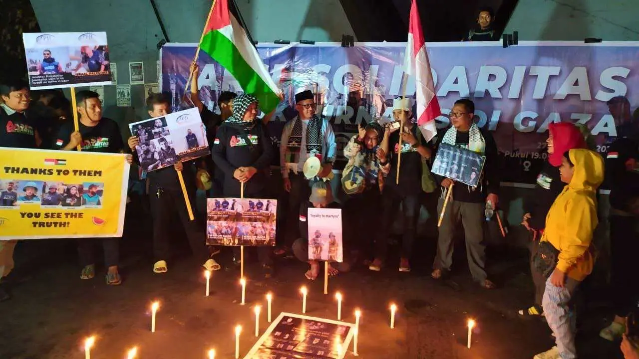 aksi-solidaritas-jurnalis-di-gaza-koalisi-jurnalis-sulsel