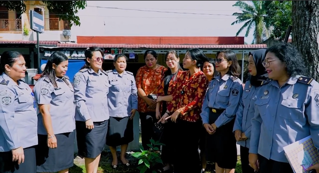 peringati-hari-menanam-pohon,-rutan-kelas-i-medan-lakukan-penanaman-pohon-dukung-go-green