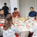 bupati-nisbar-dan-kontingen-gelar-ramah-tamah-dengan-dirut-garuda-indonesia