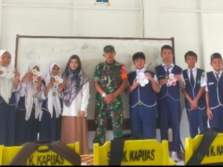 komsos-tni-babinsa-koramil-1011/04-sambang-sekolah-mtsn