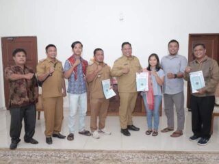 bupati-dairi-terima-audiensi-panitia-gendang-guro-guro-aron-muda-mudi-tigalingga-“mburo-ate-tedeh”