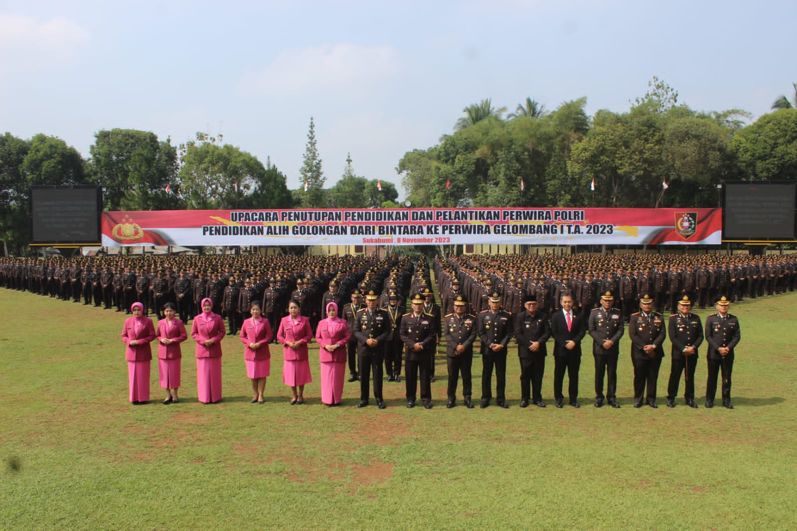 wakapolrestabes-medan-ikuti-apel-gelar-kesiapan-pengamanan-pemilu-2024-di-lapangan-benteng