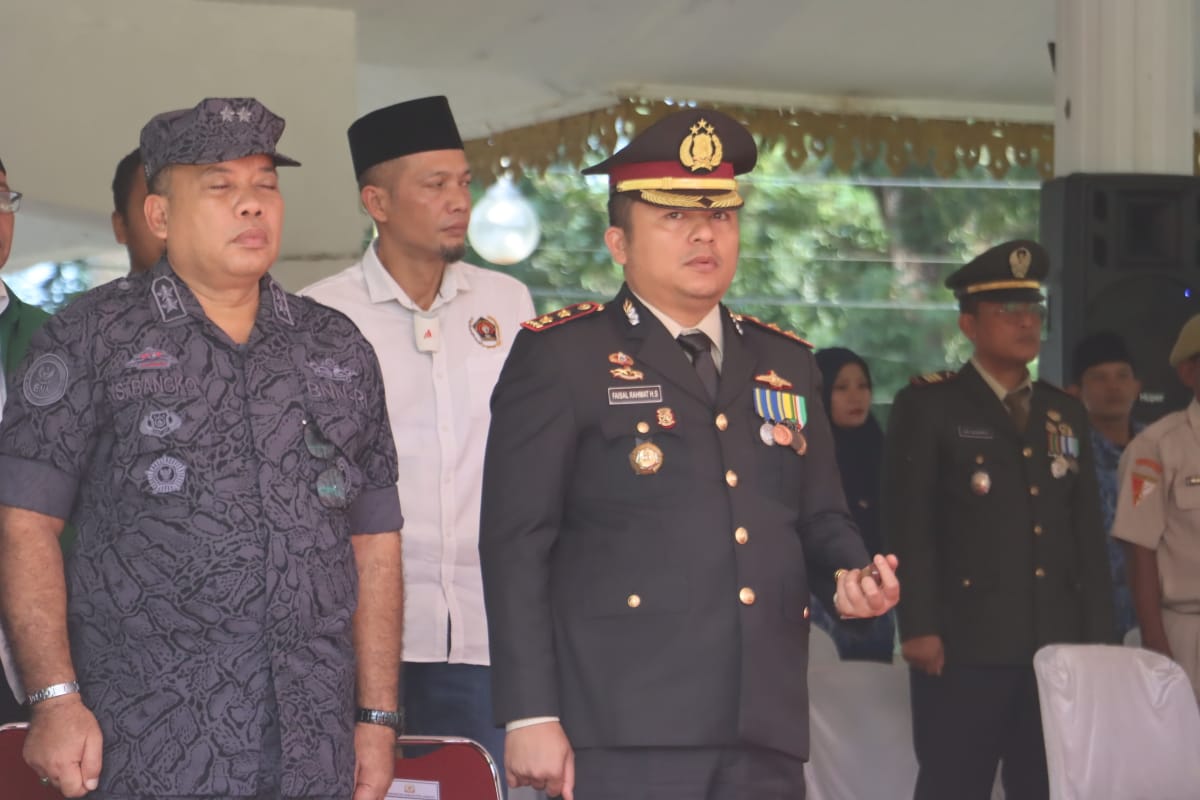 kapolres-langkat-hadiri-upacara-peringatan-hari-pahlawan-10-november