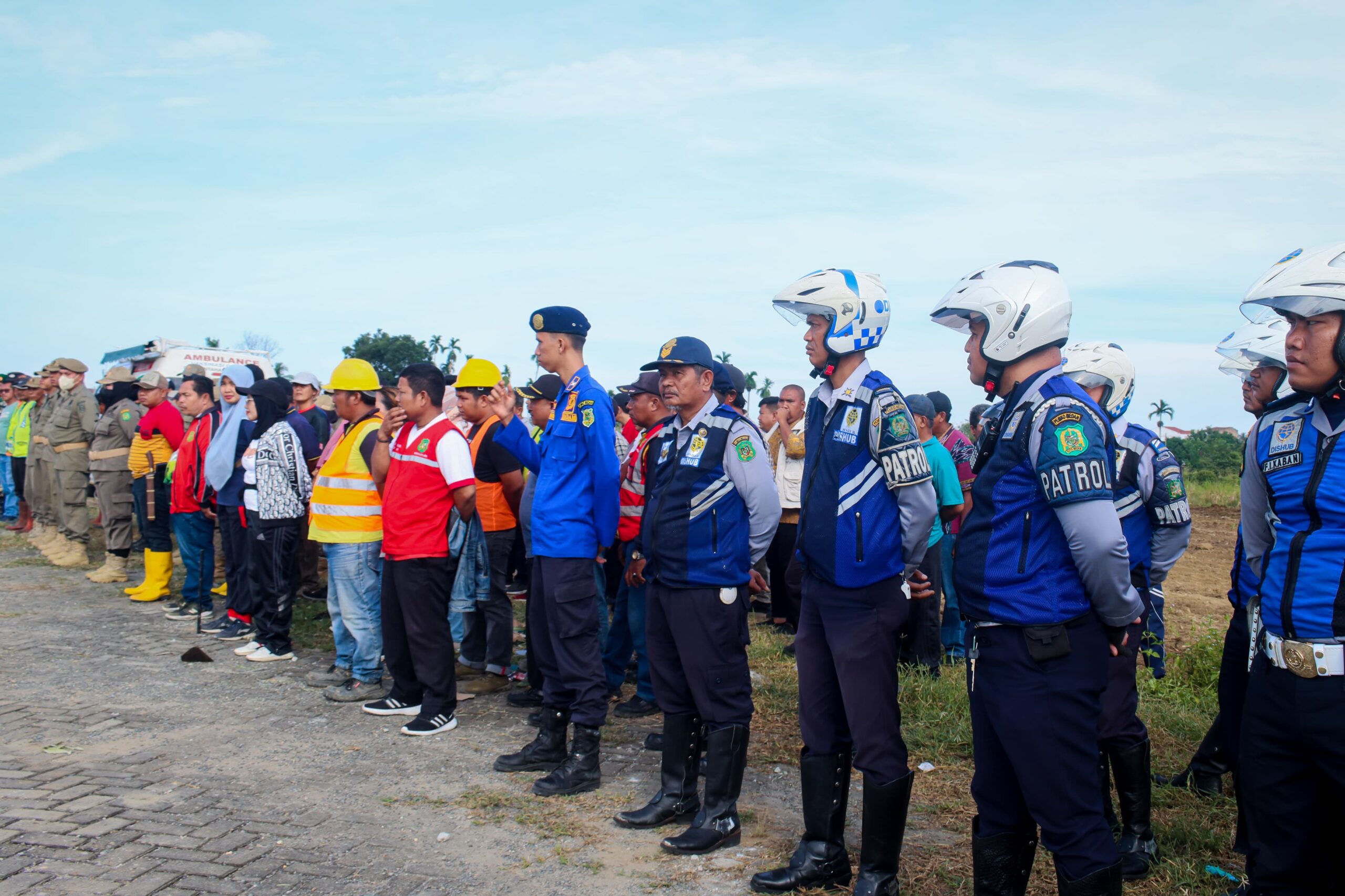 tim-gabungan-lakukan-penjagaan-dan-pembersihan-lahan-aset-pemko-medan-pasca-penertiban