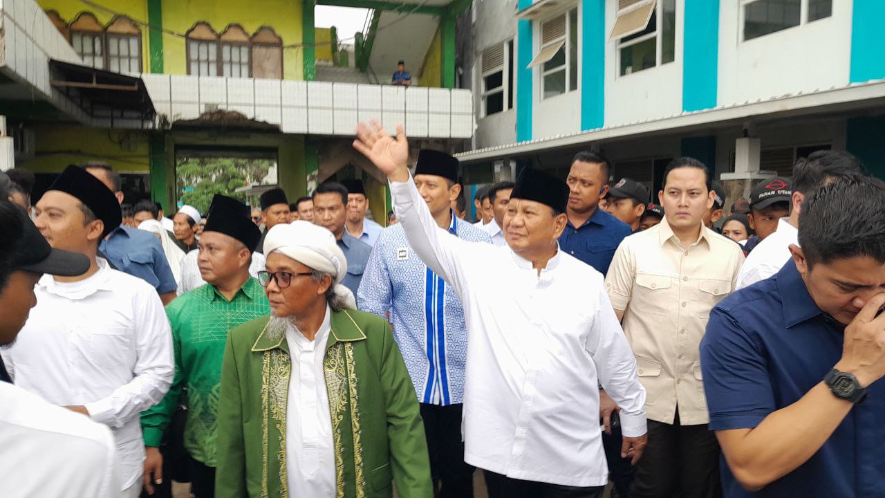 kampanye-perdana,-prabowo-berkunjung-ke-ponpes-miftahul-huda-tasikmalaya