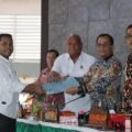 dprd-dan-pemda-nisut-gelar-paripurna-tentang-lpj-apbd-2022