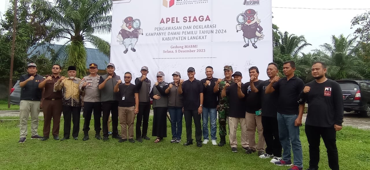 apel-siaga-pengawasan-dan-deklarasi-kampanye-damai-pemilu-2024