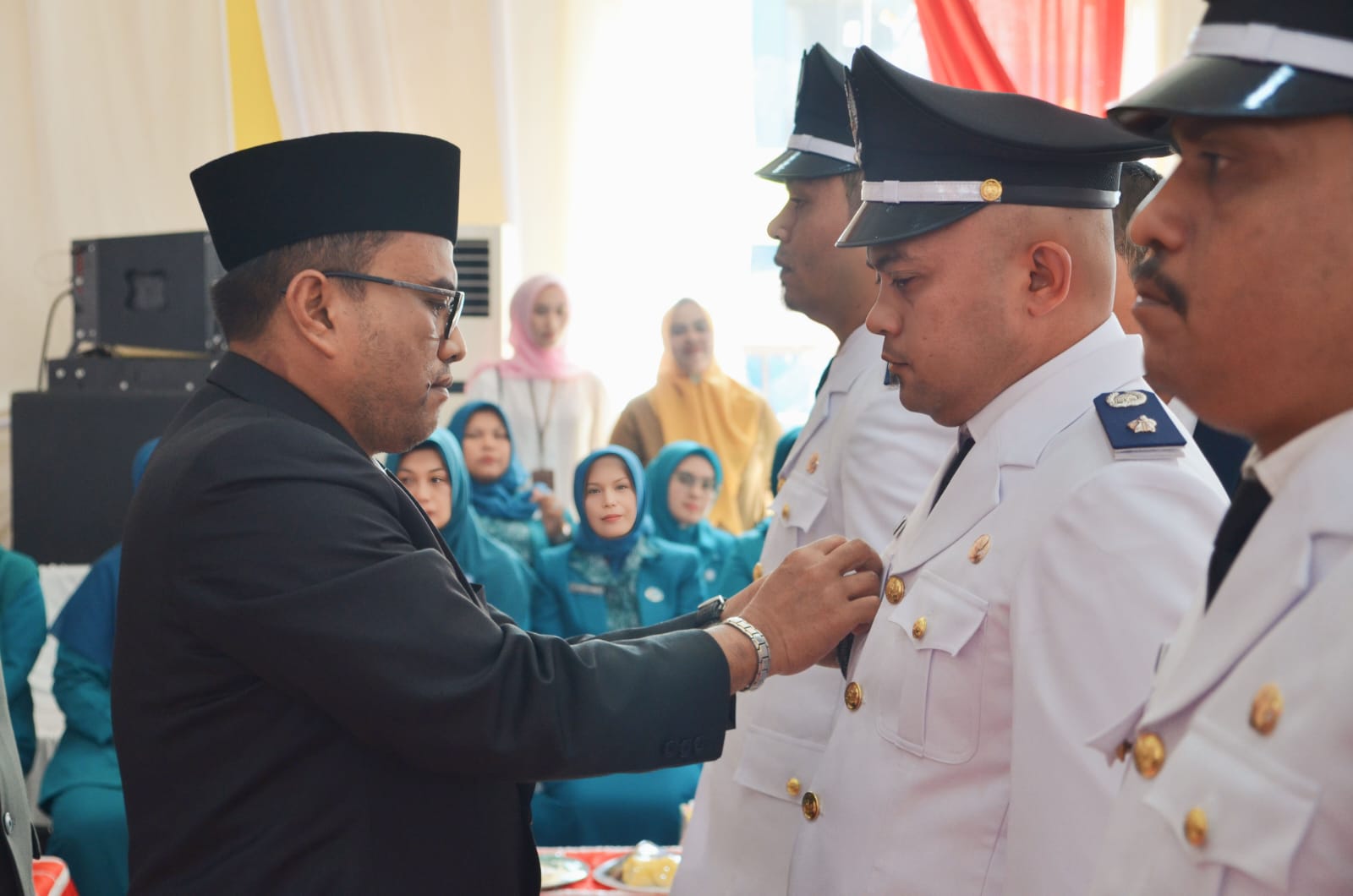 pj.-walikota-padangsidimpuan-lantik-42-kepala-desa-terpilih