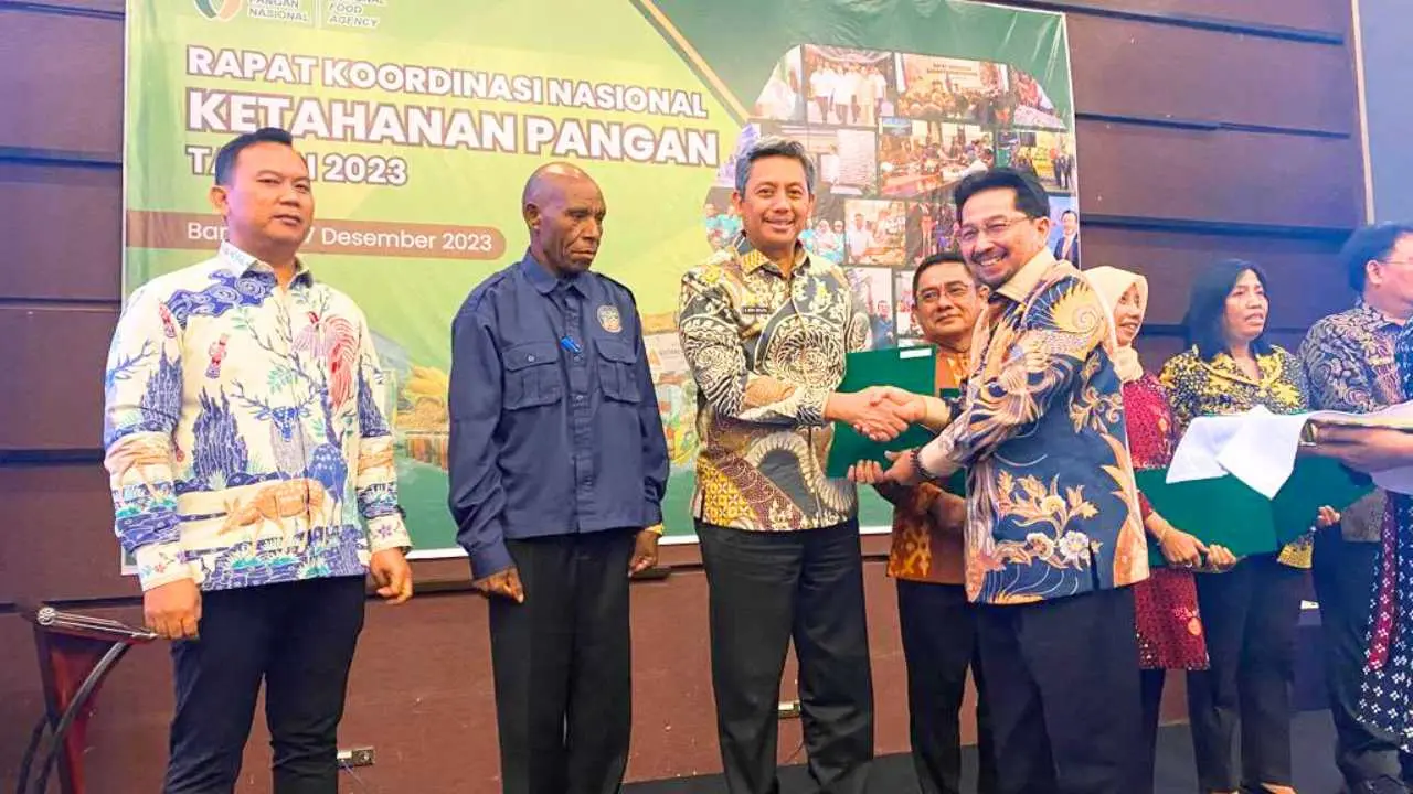 pj-sekda-rakornas-di-bandung,-pemprov-sulsel-terima-dipa-dekosentrasi-ketahanan-pangan-2024