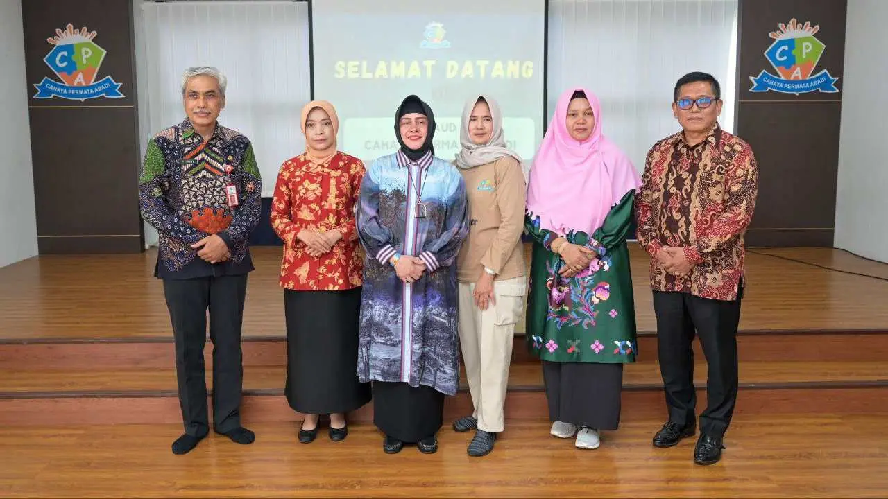 dorong-pendidikan-berkualitas,-bunda-paud-makassar-&-kadisdik-sambangi-paud-di-kota-batu