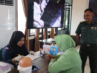 peringati-hari-juang-tni-ad-2023,-kodim-mempawah-gelar-baksos-donor-darah