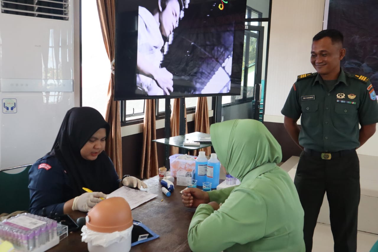 peringati-hari-juang-tni-ad-2023,-kodim-mempawah-gelar-baksos-donor-darah