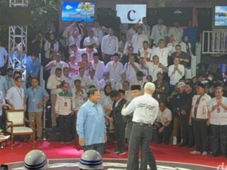 prabowo-sentil-ganjar-terkait-kartu-tani-yang-bikin-petani-jateng-sulit-dapat-pupuk-subsidi