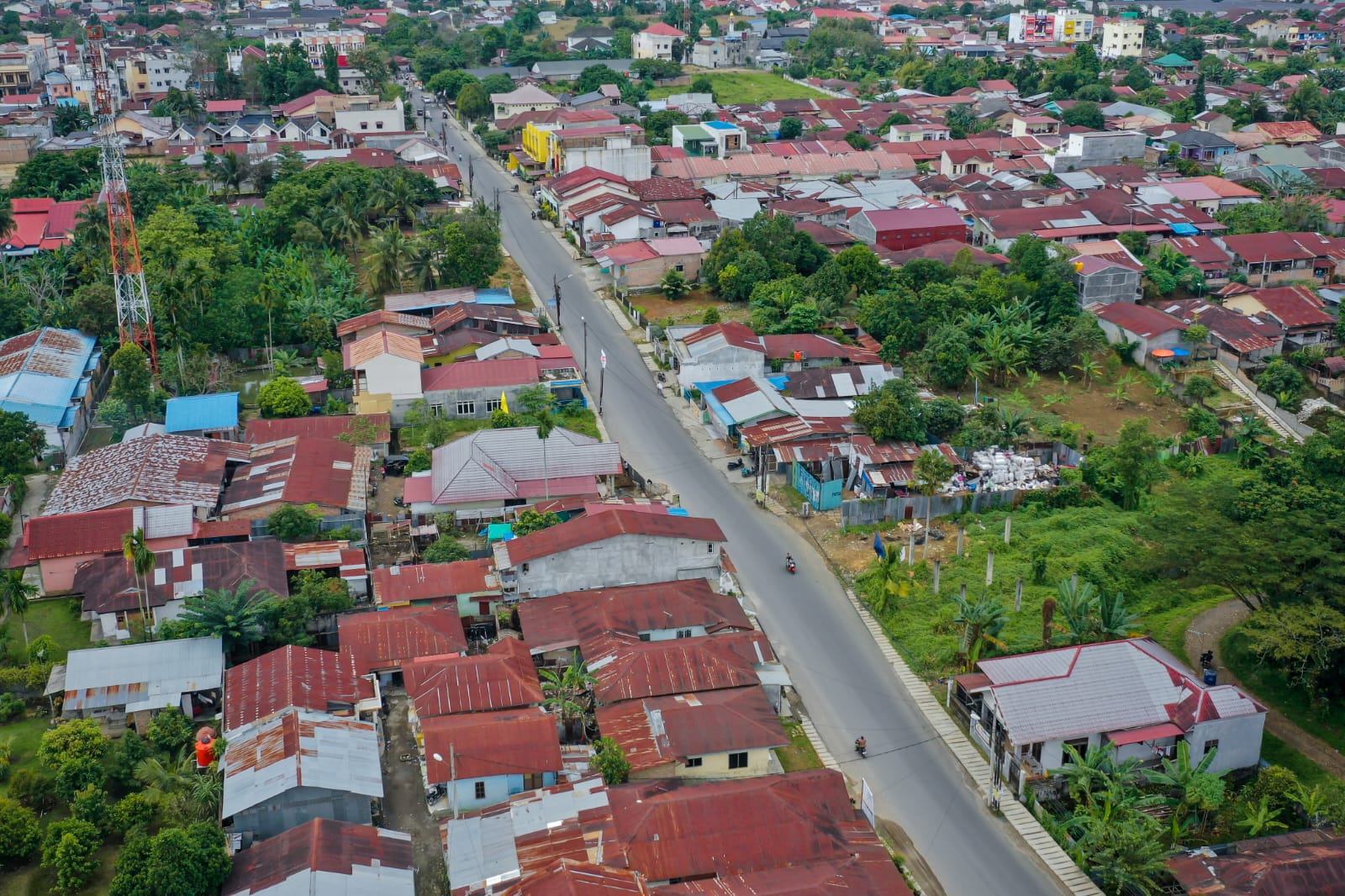 ruas-jalan-telah-diaspal-dan-diperlebar,-warga-medan-johor-bersukacita