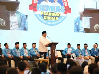 Terima Deklarasi Dukungan Generasi Muda Islam, Prabowo: Ini Membesarkan Hati Saya