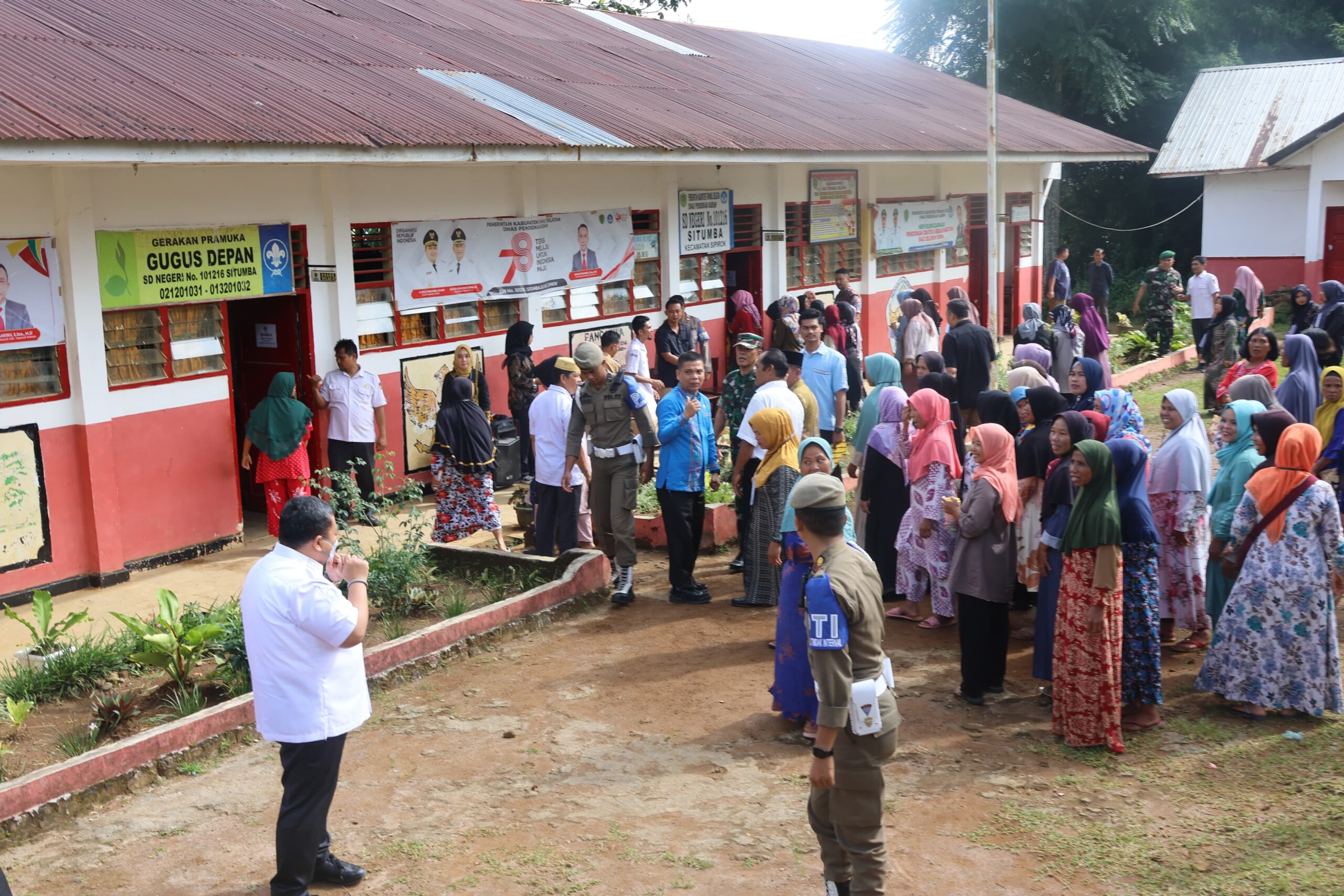 bupati-tapsel-:-jelang-pesta-demokrasi,-pilihlah-sesuai-hati-sanubari,-ulang-golput!