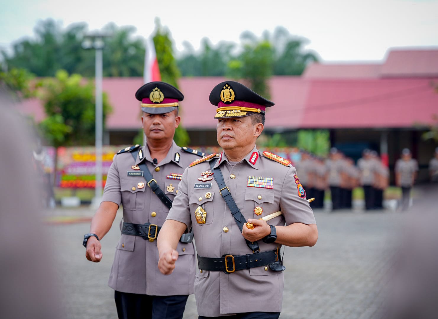 tutup-pendidikan-bintara-polri-spn-hinai-kapolda-sumut-:-tingkatkan-pelayanan-publik