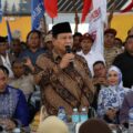 prabowo-ngopi-bareng-warga-dan-relawan-di-kedai-kopi-aceh:-luar-biasa-rasanya!