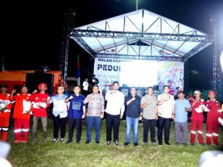 kapolrestabes-medan-hadiri-malam-keakraban-peduli-deli-di-lapangan-sejati