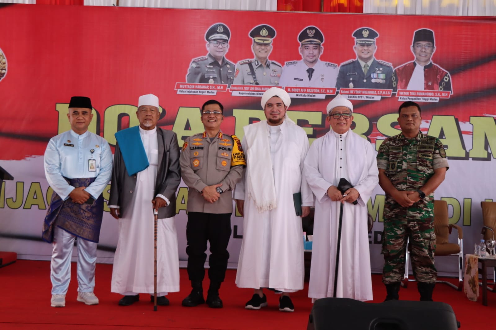 kapolrestabes-medan-hadiri-zikir-dan-tabligh-akbar-agar-kota-medan-aman