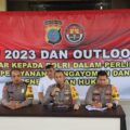 kapolres-sergai-akbp-oxy-yudha-pratesta,-sik.,-pimpin-press-release-akhir-tahun-2023