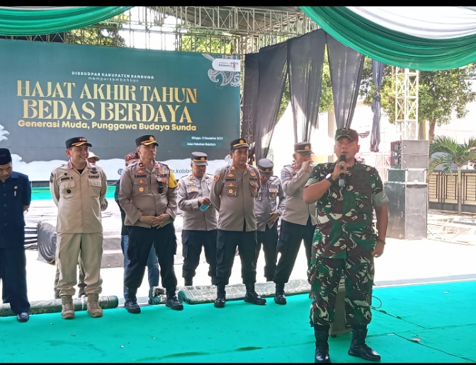 forkopimcam-majalaya-menggelar-apel-gabungan-pengamanan-pergantian-tahun-2023-–-2024