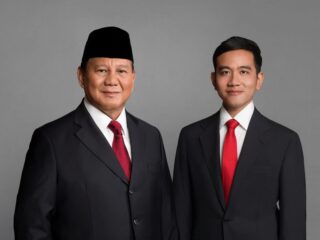 prabowo-subianto-ajak-masyarakat-menyongsong-tahun-baru-dengan-semangat-damai-dan-optimisme