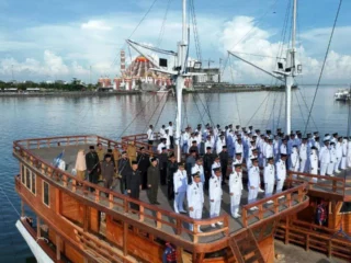 Pinisi Adama-Tungguma, Saksi Pengambilan Sumpah Pejabat Lingkup Pemkot Makassar