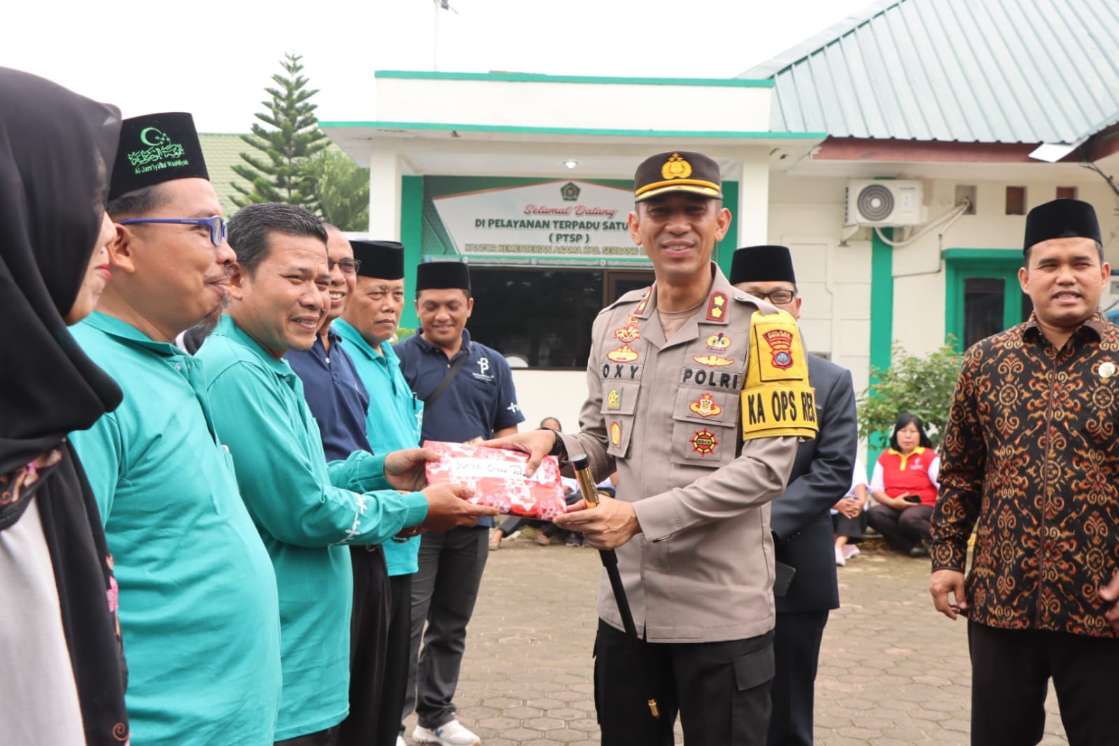 kapolres-sergai-hadiri-giat-apel-peringatan-hari-amal-bakti-kemenag-ri-ke-78