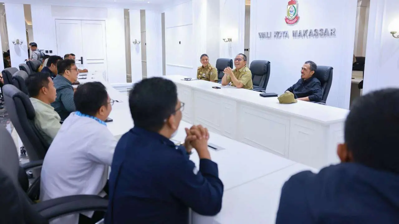 wali-kota-instruksikan-kesbangpol-makassar-backup-kebutuhan-kpu-sukseskan-pemilu-2024