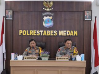 kapolrestabes-medan-pimpin-rapat-penanganan-3c