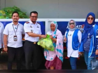 Kendalikan Inflasi, Disdag Makassar-IWAPI Gelar Pasar Murah di Kassi-Kassi, Rappocini