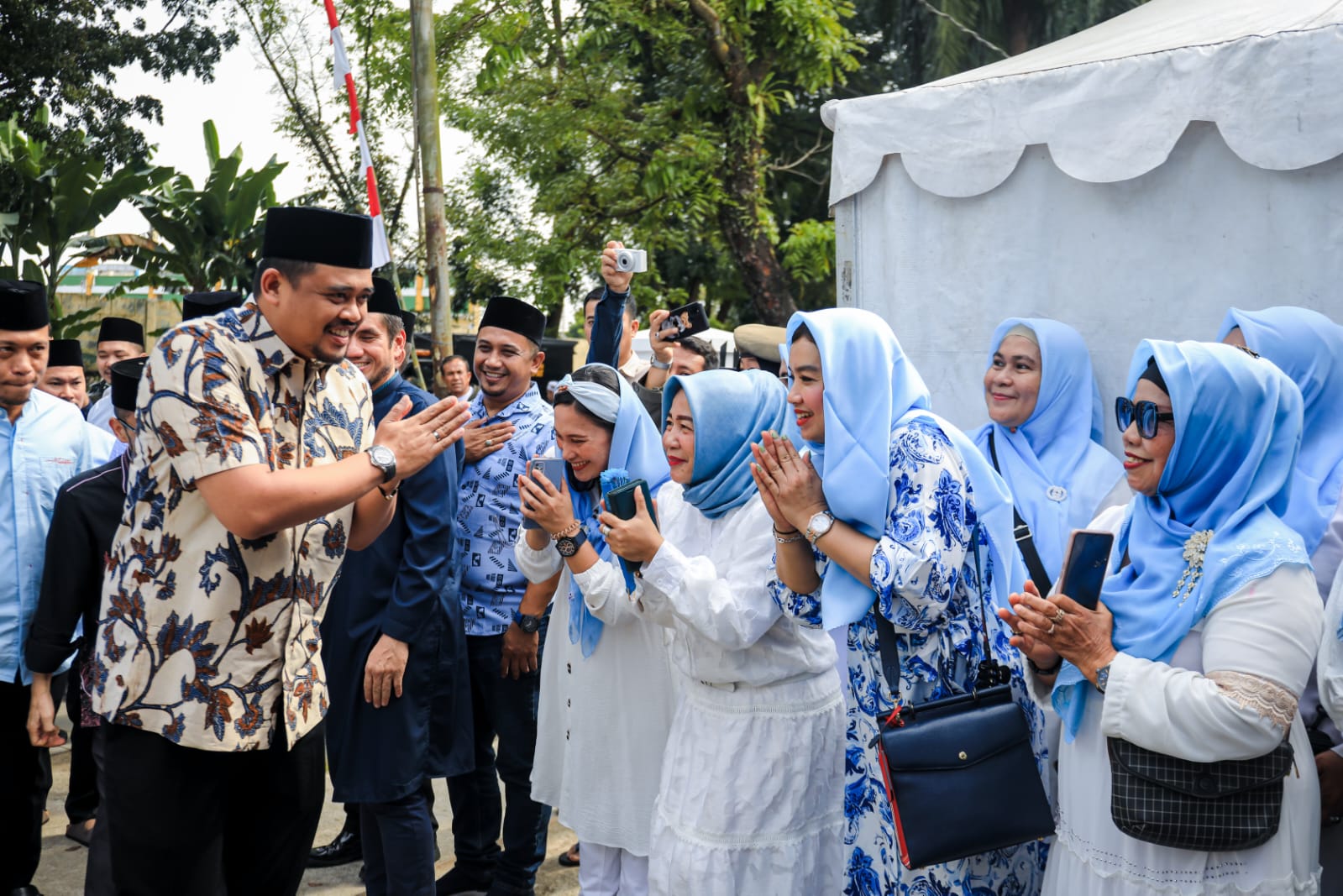 warga-setuju-usulan-bobby-nasution-terkait-bantuan-pemerintah-diberikan-secara-bergilir