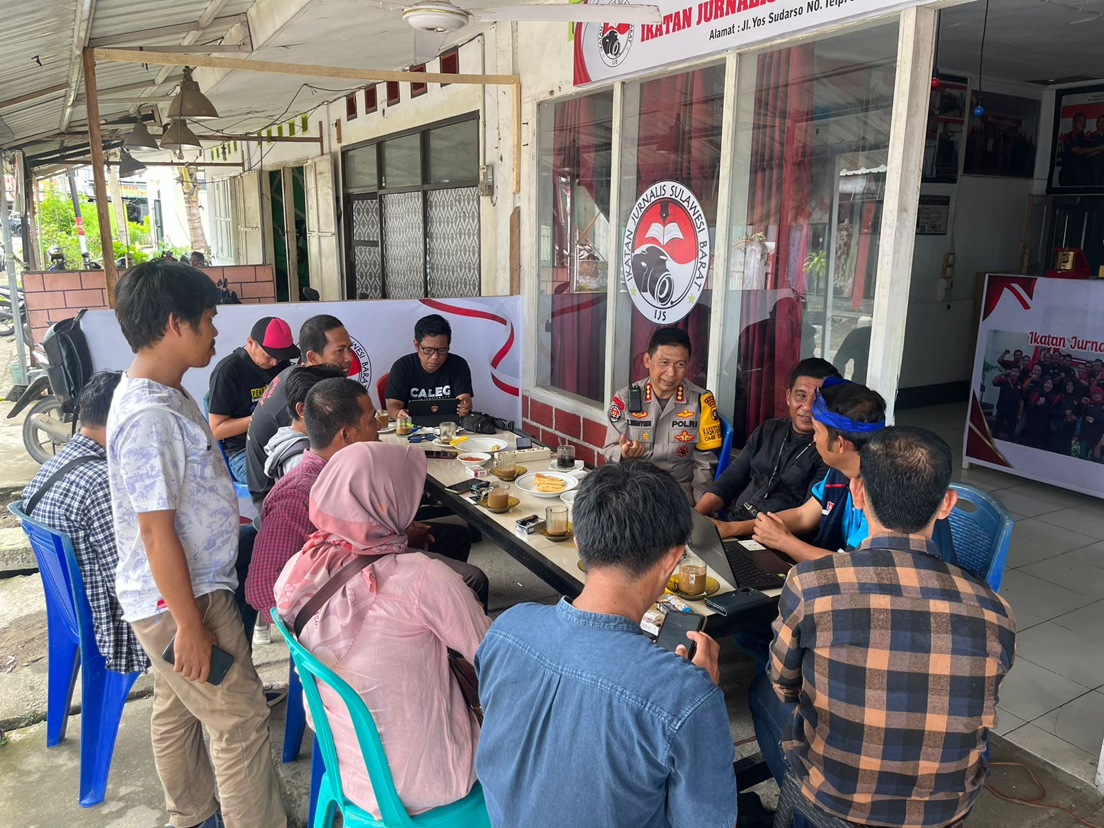 kabid-humas-kunjungan-ke-sekretariat-ijs,-perkokoh-kemitraan-dengan-insan-pers