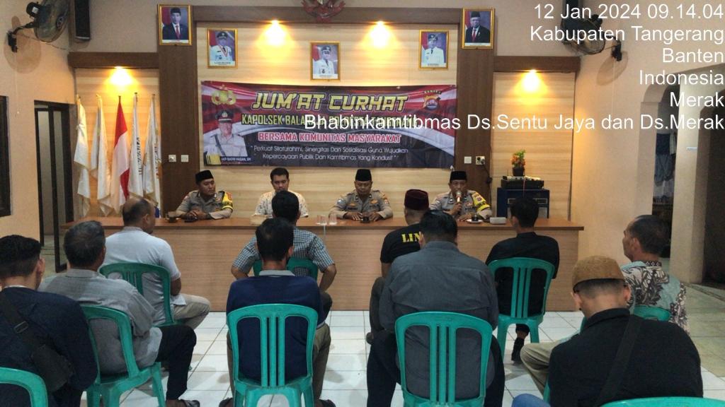 kanit-binmas-polsek-balaraja-giat-jumat-curhat-di-kantor-desa-merak-kecamatan-sukamulya-kabupaten-tangerang