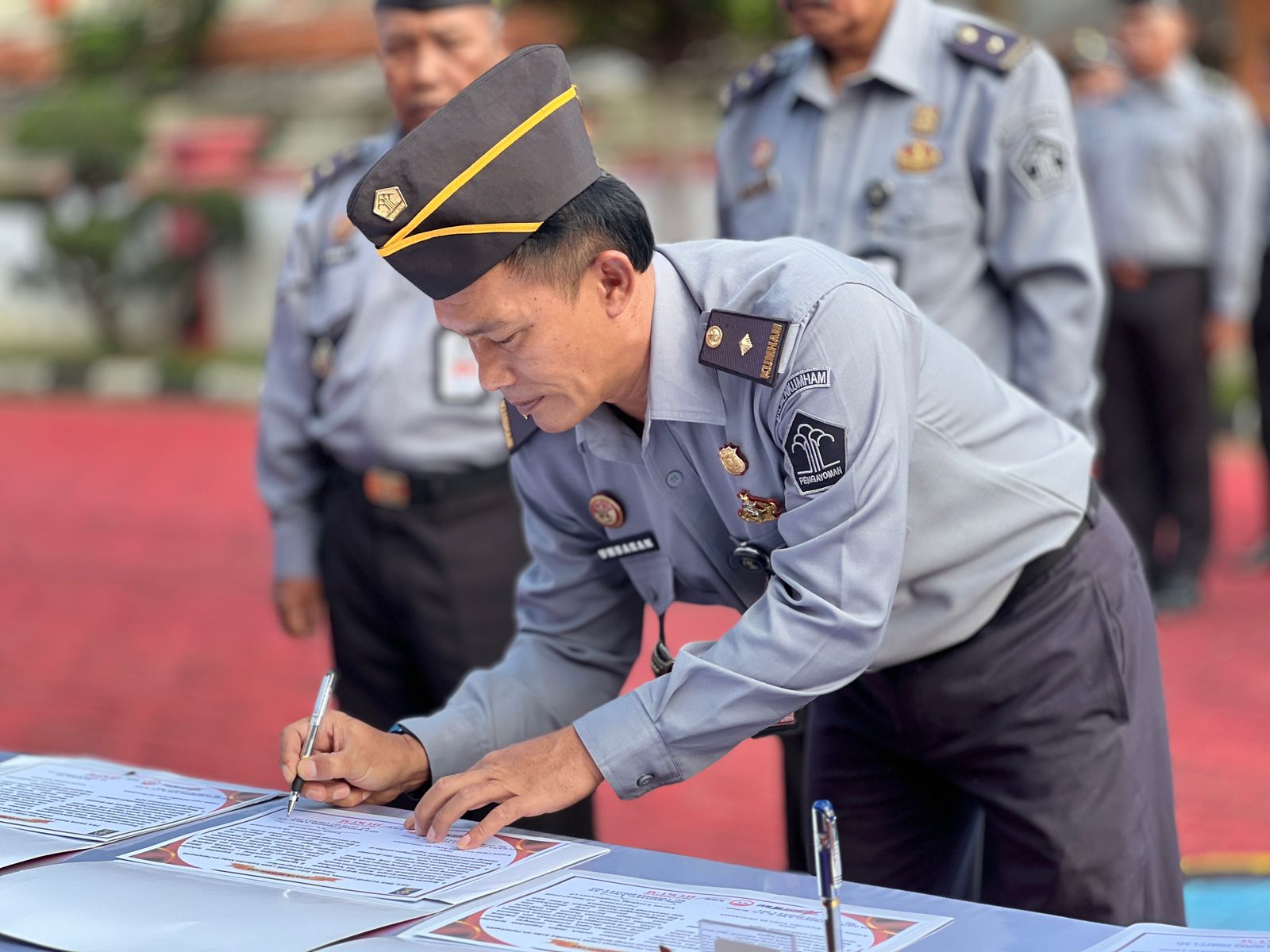 lapas-narkotika-kelas-iia-pamekasan-melakukan-penandatanganan-komitmen-bersama-pencanangan-pembangunan-zi-menuju-wbk/wbbm-dan-pakta-integritas