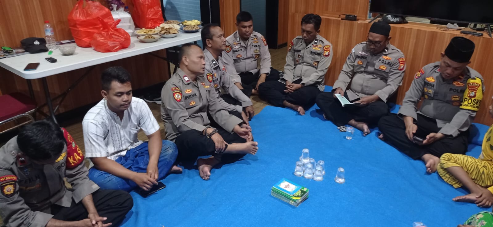 polsek-kepulauan-seribu-utara-gelar-pengajian-dan-do’a-bersama,-wujudkan-kebersamaan-dan-kedekatan-dengan-masyarakat