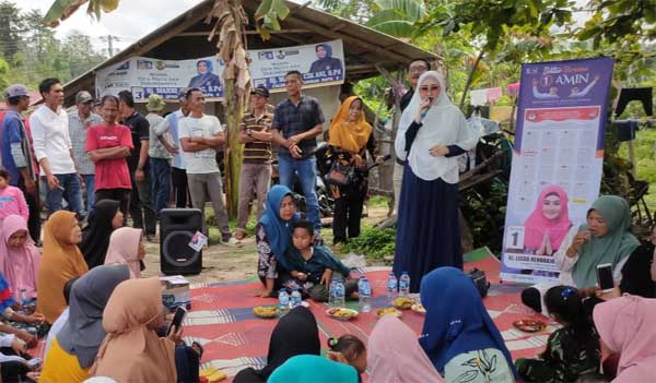 lisda-hendrajoni-berkomitmen-melanjutkan-perjuangan-nya-dibidang-pendidikan-berkualitas-di-sumbar