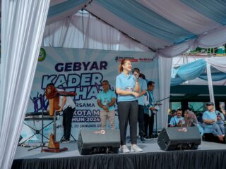 kahiyang-apresiasi-semangat-luar-biasa-kader-di-gebyar-kader-sehat-2024